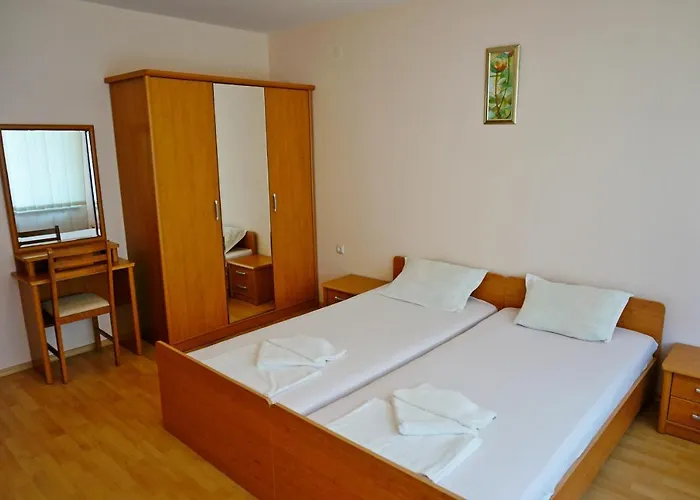 Gt Privilege * Elenite